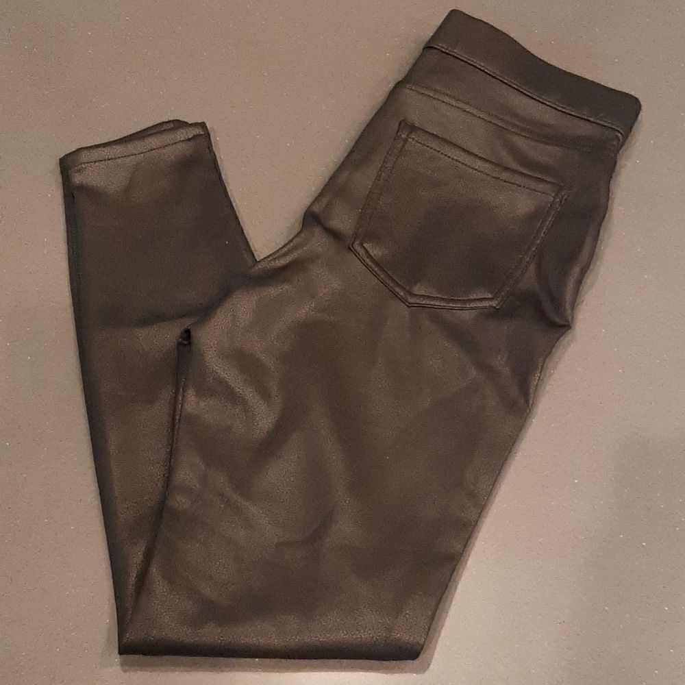 No Boundaries Black Pants NWT